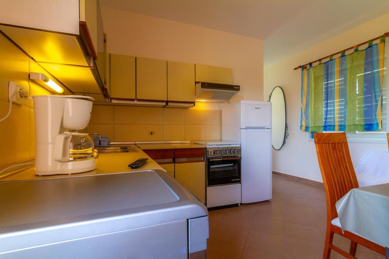 Apartman Haus Maja Banjol Exterior photo