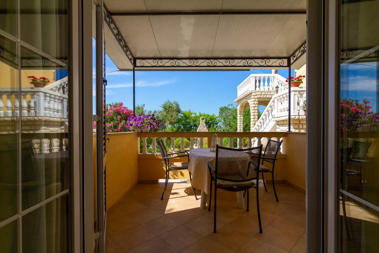 Apartman Haus Maja Banjol Exterior photo
